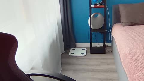 hot_cap_77 online show from May 27, 1:30 pm