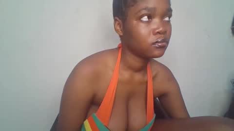 Snapshot of hot_choccoolate chatting on May 2, 5:51 pm Zarah online show from May 2, 5:51 pm