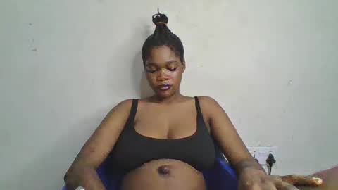 Snapshot of hot_choccoolate chatting on May 14, 5:53 pm Zarah online show from May 14, 5:53 pm