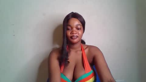 Snapshot of hot_choccoolate chatting on May 27, 6:54 am Zarah online show from May 27, 6:54 am