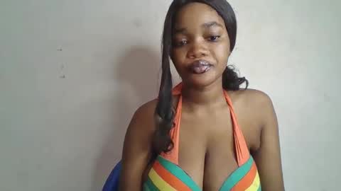 Snapshot of hot_choccoolate chatting on May 28, 4:48 pm Zarah online show from May 28, 4:48 pm