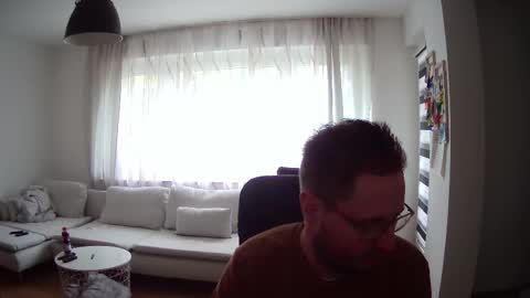 hot_chris1989 online show from October 19, 11:00 am