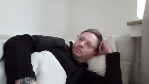 hot_chris1989 online show from February 10, 4:11 pm