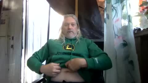 hot_cock_dancer online show from June 23, 1:53 pm