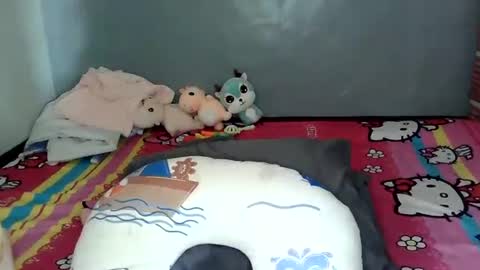 hot_emma1112 online show from July 16, 2:06 am