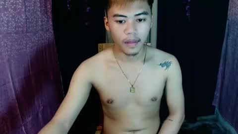 Snapshot of hot_emmanuel chatting on February 26, 11:52 am hot_emmanuel online show from February 26, 11:52 am