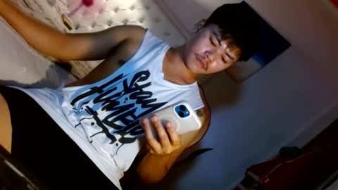 hot_emmanuel online show from April 2, 12:14 pm