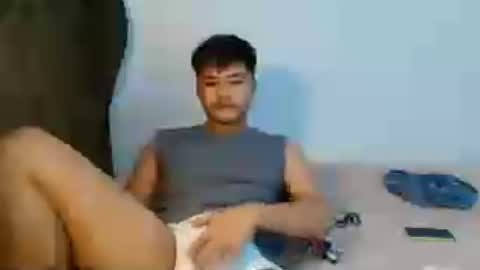 Snapshot of hot_emmanuel chatting on July 10, 7:45 am hot_emmanuel online show from July 10, 7:45 am