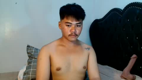 Snapshot of hot_emmanuel chatting on July 21, 7:22 am hot_emmanuel online show from July 21, 7:22 am