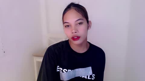    online show from December 18, 10:30 am