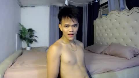 hot_fucker_ online show from December 2, 3:45 am