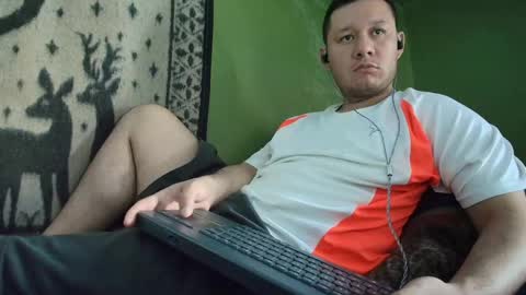 hot_guy36 online show from March 26, 3:17 pm