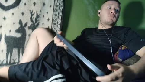 hot_guy36 online show from April 4, 3:38 am