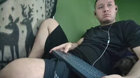 hot_guy36 online show from July 8, 5:17 pm