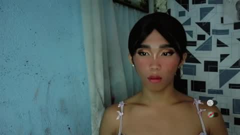 Khianna online show from April 2, 2:26 pm