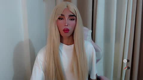 Snapshot of hot_khianna chatting on July 5, 3:08 pm Khianna online show from July 5, 3:08 pm