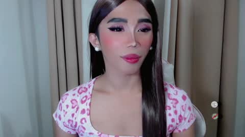 Snapshot of hot_khianna chatting on July 24, 3:10 pm Khianna online show from July 24, 3:10 pm