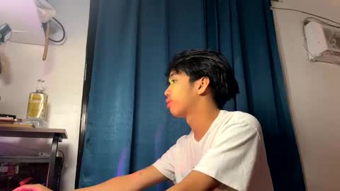 hot_kianxx online show from November 12, 3:51 am