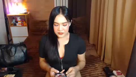 Snapshot of hot_kitty2 chatting on February 2, 5:55 pm ANICAPAT online show from February 2, 5:55 pm