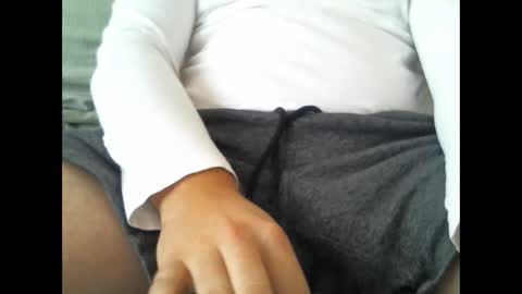 Snapshot of hot_lars chatting on March 12, 10:05 am Lars online show from March 12, 10:05 am