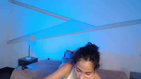 Alana online show from December 21, 9:22 pm