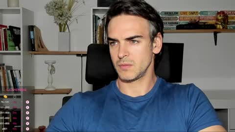 Snapshot of hot_martin25 chatting on December 9, 7:07 pm Martin online show from December 9, 7:07 pm