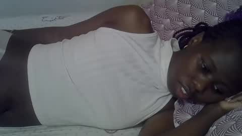Snapshot of hot_petra2 chatting on May 16, 12:40 am Daddys doll online show from May 16, 12:40 am
