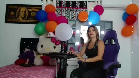 hot sexy bunny online show from April 8, 1:11 pm