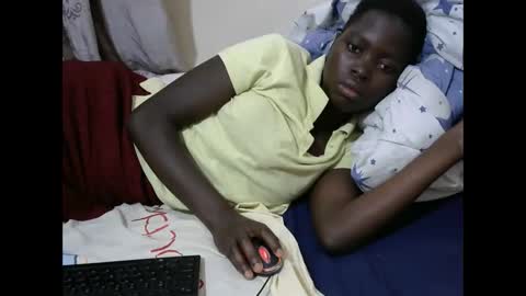 Snapshot of hot_shawrry chatting on February 22, 4:51 am hot_shawrry online show from February 22, 4:51 am