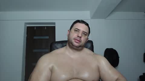 Stefano.. online show from October 19, 4:35 am