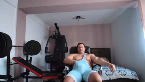 Snapshot of hot_stefano1 chatting on July 18, 4:05 am Stefano.. online show from July 18, 4:05 am