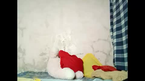 Snapshot of hot_warrios247 chatting on February 6, 1:16 am hot_warrios247 online show from February 6, 1:16 am