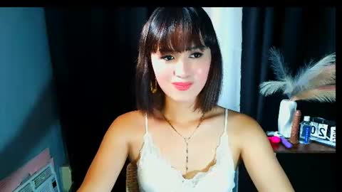 hot_xirene online show from June 22, 12:45 am