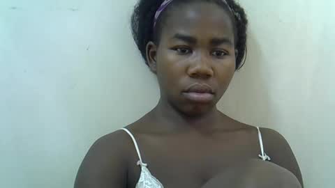 hotagrace online show from September 15, 7:41 am