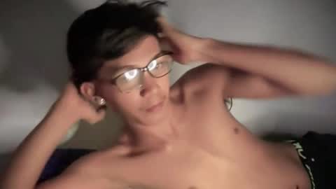 Snapshot of hotasian_jerome chatting on February 10, 7:56 am hotasian_jerome online show from February 10, 7:56 am