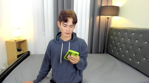 Kenny online show from September 14, 3:38 am