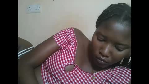 love online show from November 6, 7:42 am