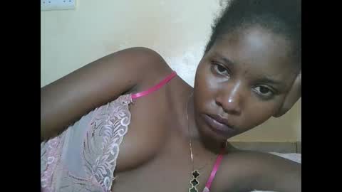 love online show from February 12, 7:20 pm