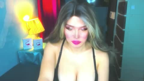 T A N Y A online show from March 7, 4:42 am