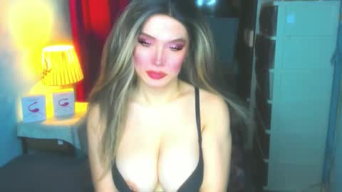 T A N Y A online show from March 18, 1:42 am