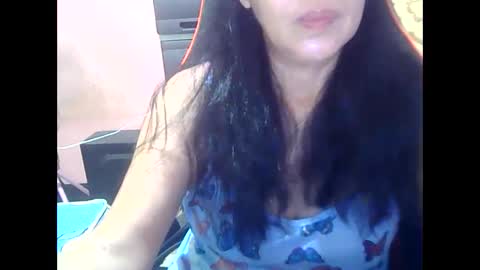 Snapshot of hotbetty_45 chatting on February 11, 12:27 pm hotbetty_45 online show from February 11, 12:27 pm