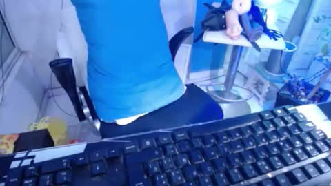 Snapshot of hotbritneyxx chatting on February 10, 6:23 pm hotbritneyxx online show from February 10, 6:23 pm