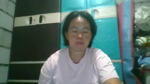 Snapshot of hotchicks4uxx chatting on February 22, 10:58 am hotchicks4uxx online show from February 22, 10:58 am