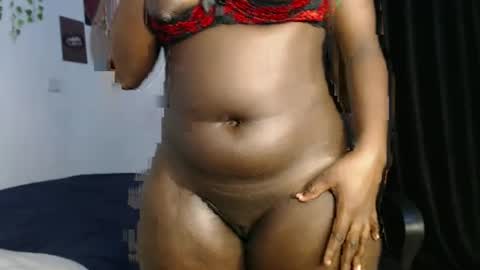 Snapshot of hotcurvykeisha chatting on January 31, 9:57 pm Hotcurvykeisha online show from January 31, 9:57 pm