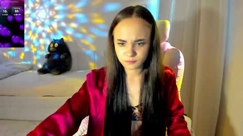 SWEET DEVILS PUSSY  online show from May 31, 2:42 am