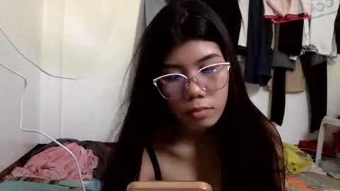 hotestpinayxxx online show from March 29, 4:12 am