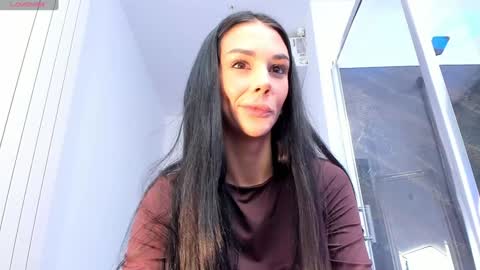 hotfallingdevil online show from September 13, 10:26 am