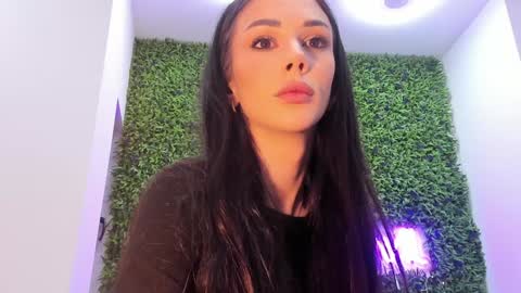 Snapshot of hotfallingdevil chatting on January 17, 5:34 am hotfallingdevil online show from January 17, 5:34 am