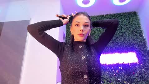 Snapshot of hotfallingdevil chatting on January 19, 5:44 am hotfallingdevil online show from January 19, 5:44 am