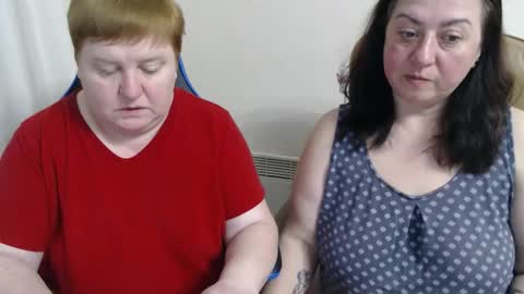 Snapshot of hotfiremommy chatting on March 18, 8:12 pm LimonkaFire online show from March 18, 8:12 pm